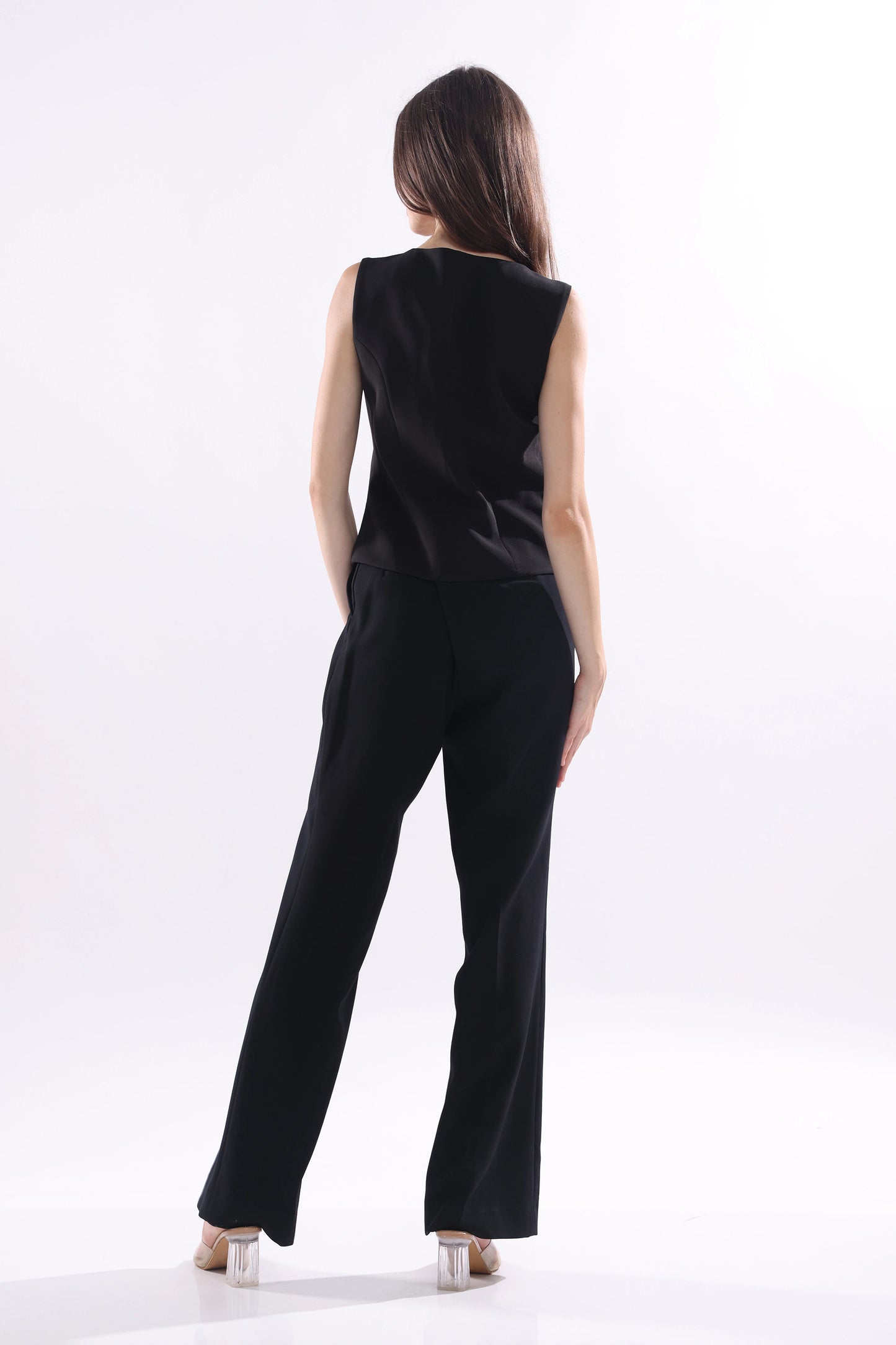 Nivōr Black Waistcoat