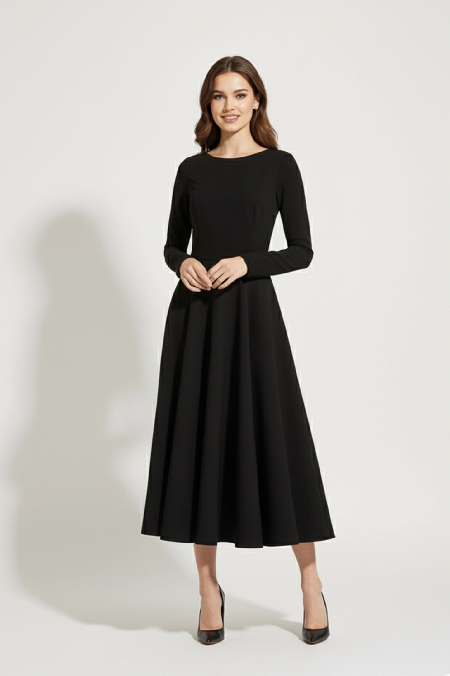 Black Muse Midi with Sleeves