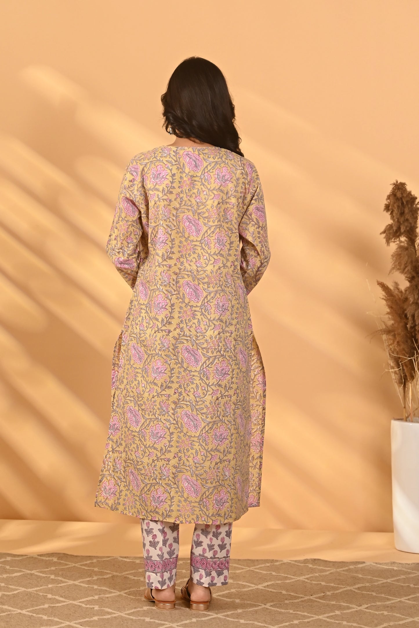 Amaya Suit Set of 3