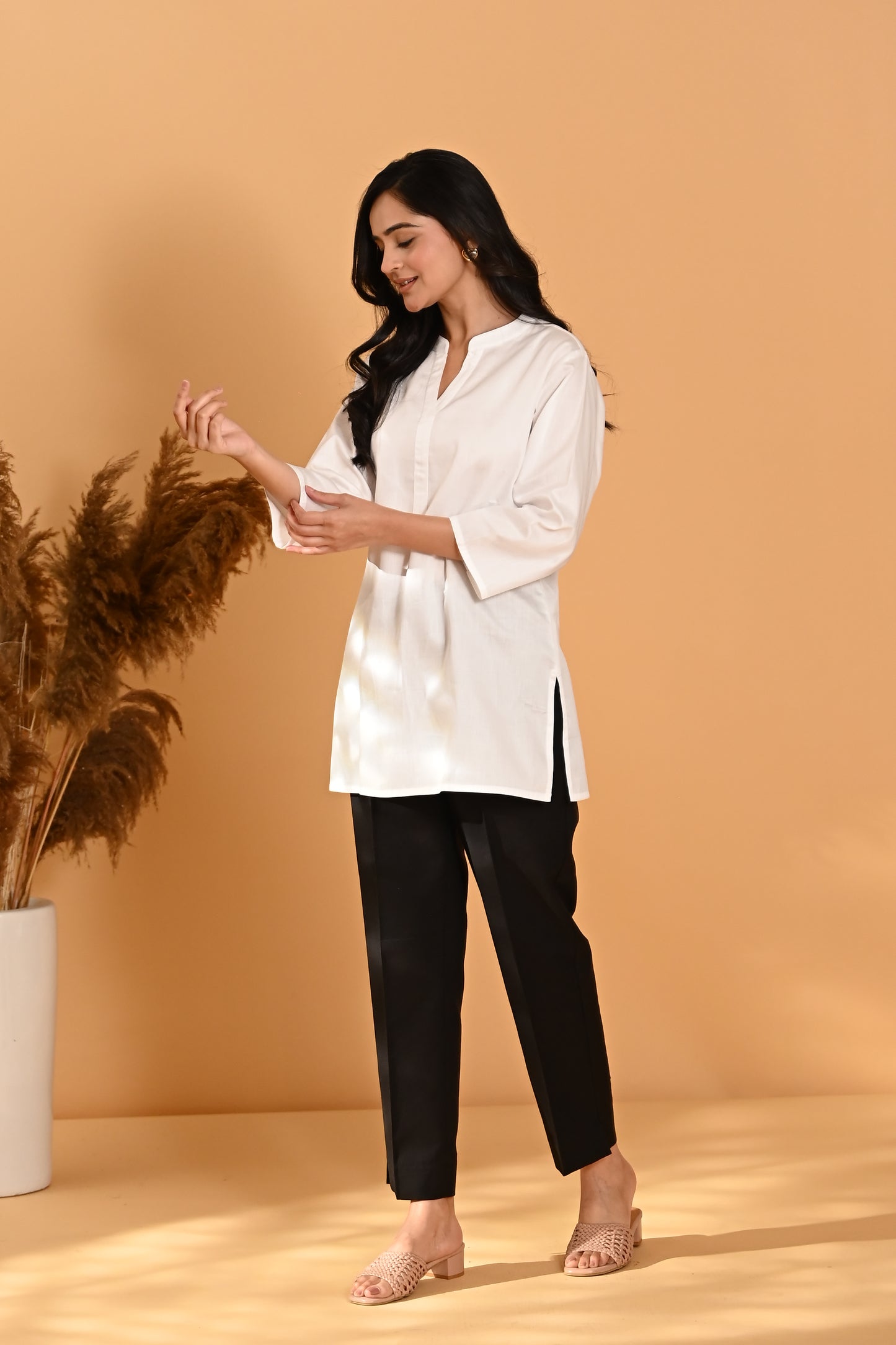 Elira Short Cotton Kurta- White