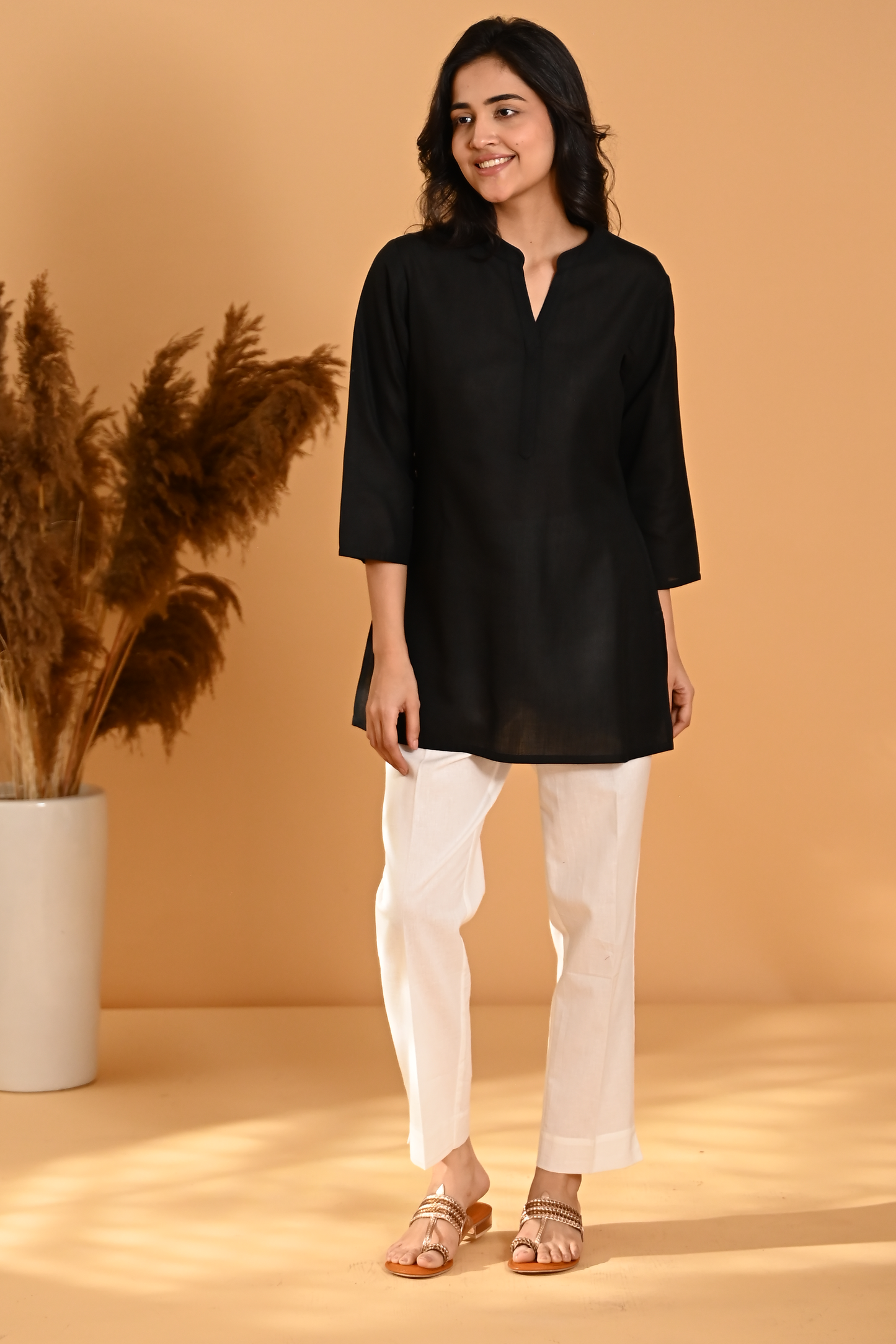 Elira Short Cotton Kurta- Black