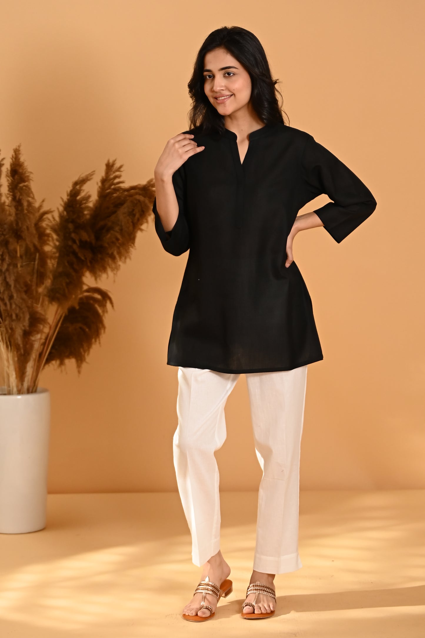 Elira Short Cotton Kurta- Black