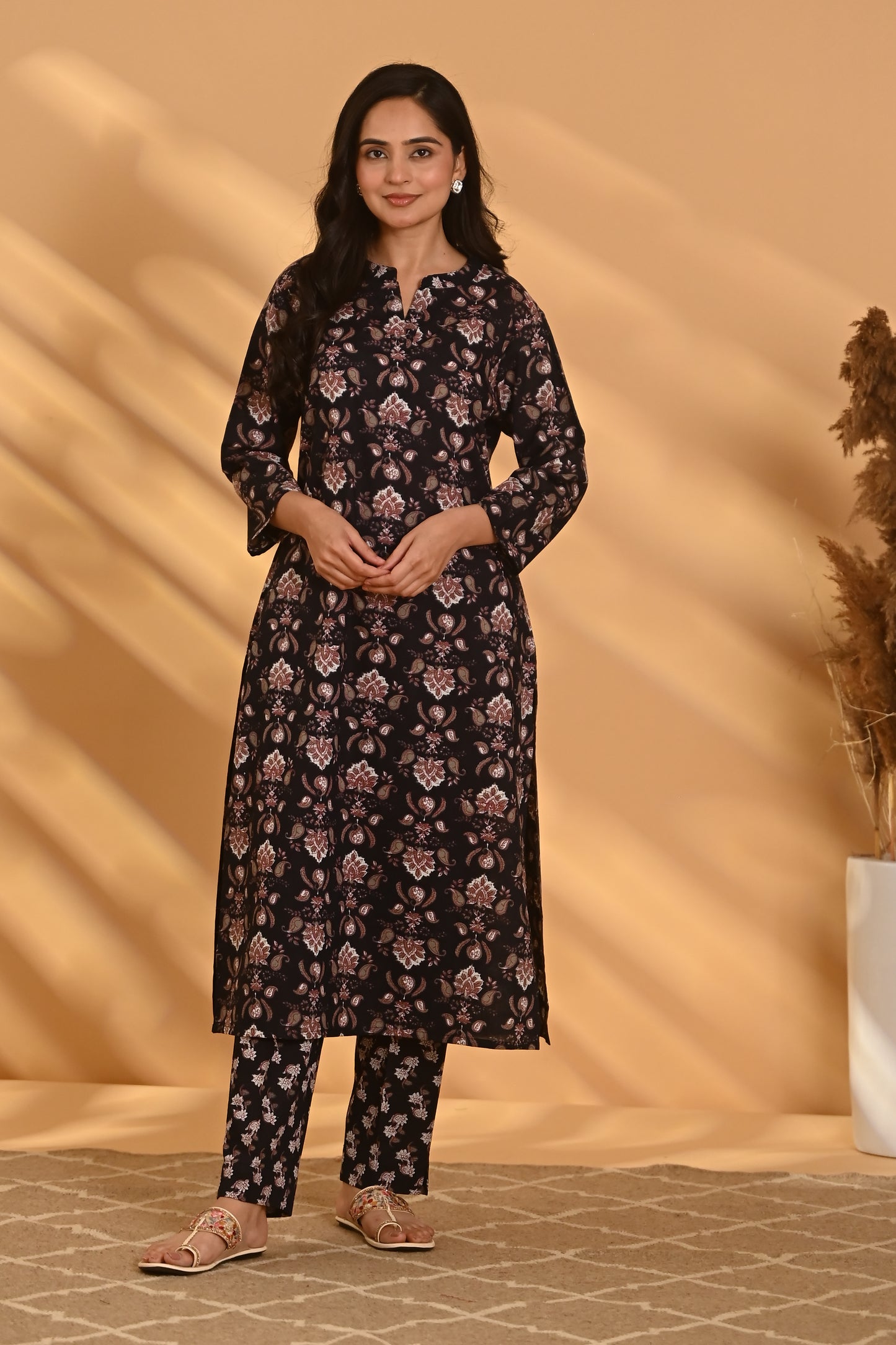 Tāmra Kurta Pant Set